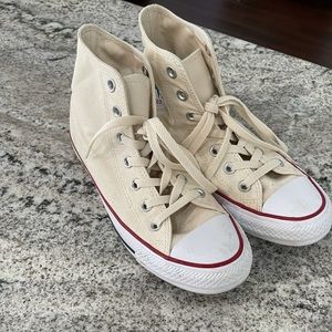 Old School Women’s converse
